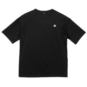 大人のシンプルスタイルコーデ